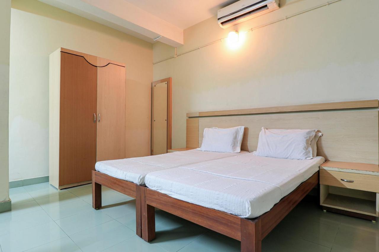 Spot On 60610 Malabar Tourist Home Kannur Exterior foto