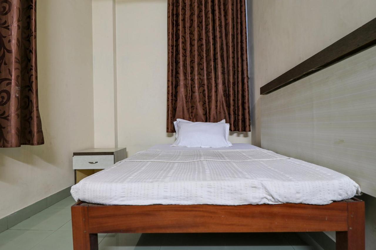 Spot On 60610 Malabar Tourist Home Kannur Exterior foto